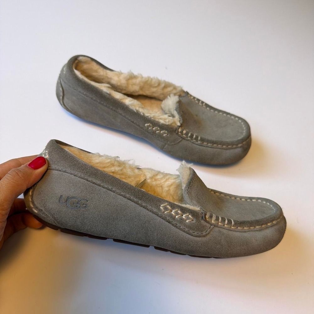 Ugg Ansley Grey Suede Shearling Moccasin Slippers Womens 7 1106878